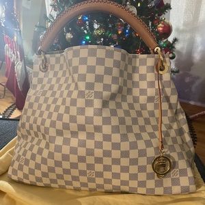 Authentic Louis Vuitton Artsy Mm damier azure